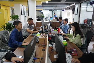 Trung Quốc Sichuan Small Minimally Invasive Passenger Ecommerce Ltd. Hồ sơ công ty