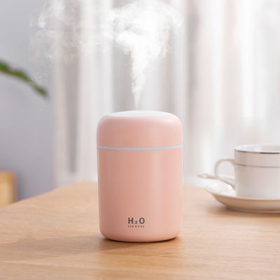 Máy làm ẩm không khí cốc màu sắc với dung lượng lớn cho máy làm ẩm gắn trên xe hơi